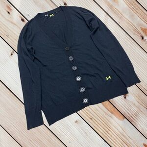 Under Armour L black 50% wool boyfriend premier cardigan